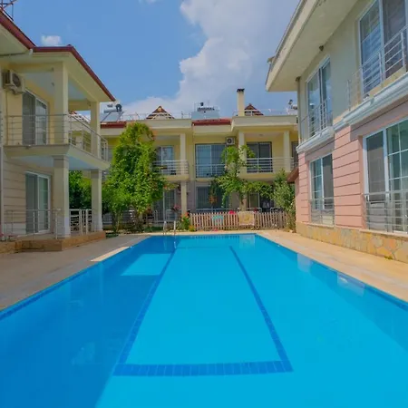 Salazzo Calis Beach Villa Fethiye